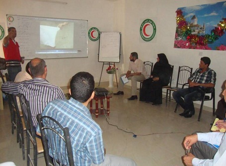 جمعية الهلال الاحمر تقيم ورشة لموظفيها للاسعافات الاولية