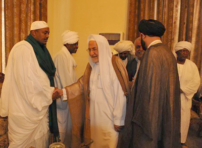 وفد من جمهورية السودان يزور العتبة الكاظمية المقدسة ويلتقي برئيس ديوان الوقف الشيعي (مصور)