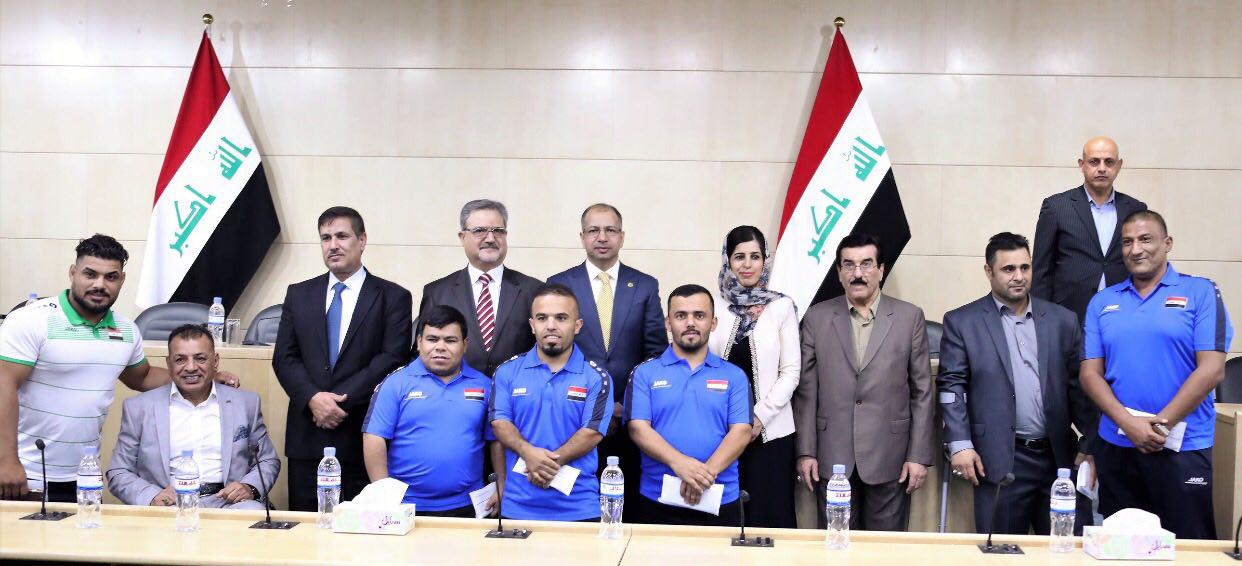 بالصور: مجلس النواب يكرم منتخب العراق للبارالمبية