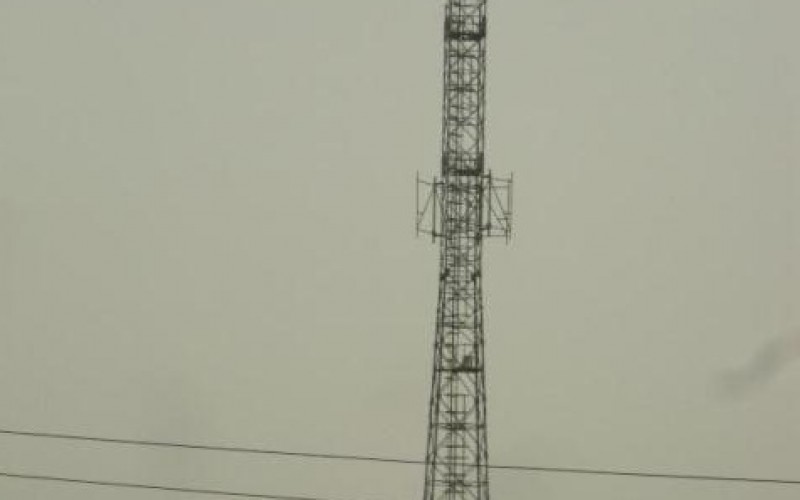 البث الإذاعي لداعش يصل إلى قضاءي بردرش وعقرة بدهوك وبلغتين العربية والكردية !!!