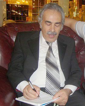 المفكر (انطوان بارا) يتفق مع العتبة الحسينية على طبع كتاب خاص بالسيدة زينب بعد ان عكف على تاليفة 25 عاما