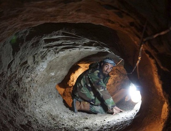 «داعش» تستخدم أنفاق صدام حسين في قتالها مع البيشمركة