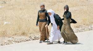 داعش يفتتح سوق لبيع النساء وتنظيم مسلح يستعيد عدد من النساء من سوق الجواري بالموصل