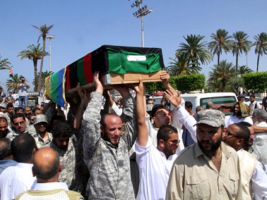 تشييع ليبيين جمدهم القذافي منذ عام 1984