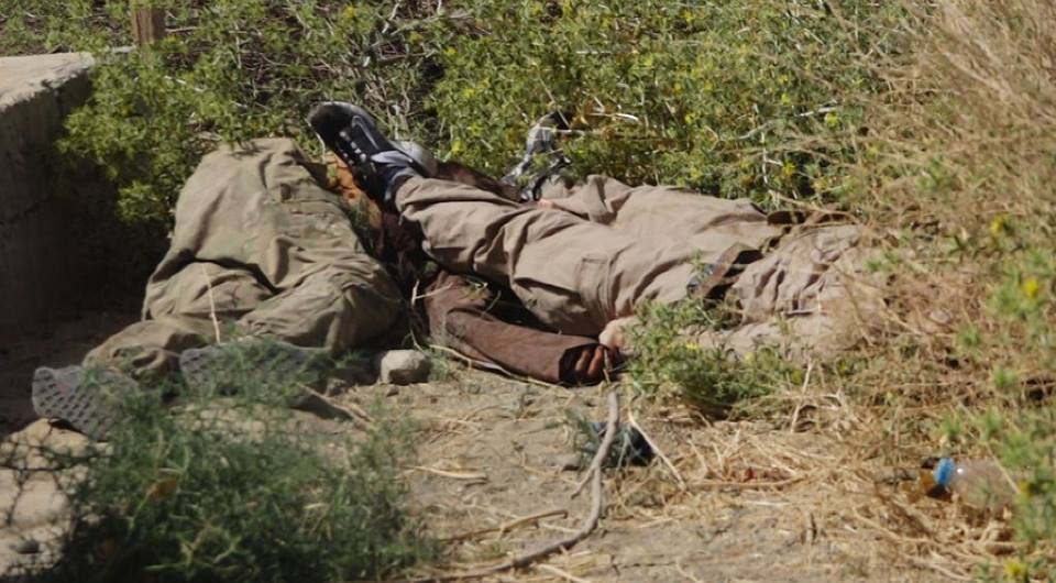 بالصور: لواء علي الاكبر يقتل 50 داعشياً خلال 14 ساعة من المواجهات المسلحة في بيجي