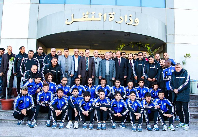 وزير النقل يقرر تنقل نادي الزوراء عبر شركة الخطوط الجوية وفلاح حسن يعد بلقب الدوري هذا العام (مصور)