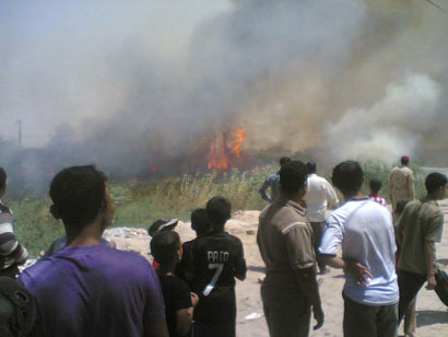 تقرير مفصل ومصور عن الحريق الذي نشب يوم امس في احدى المناطق السكنية بكربلاء