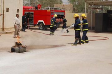 مدير الدفاع المدني بالنجف:حريق الأقسام الداخلية بجامعة الكوفة سببه تماس كهربائي وفرقنا أنقذت ثماني طالبات