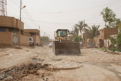 بلدية كربلاء :احلنا عقودا  لتطوير شوارع حي الحر والثورة بأكثر من (7) مليار دينار