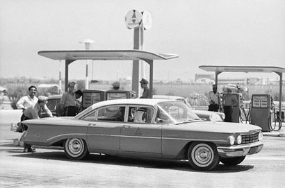 محطة تعبئة بنزين الكوت القديمة ذكريات وشجون (تقرير مصور)