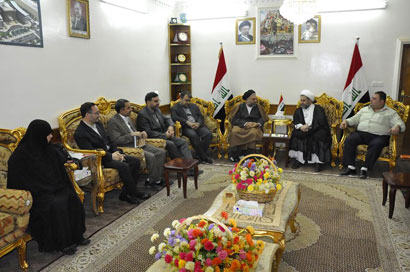 رئيس مجلس محافظة قم الايرانية يزور النجف ويأمل بنقل تجربتها الى مدينته(مصور)