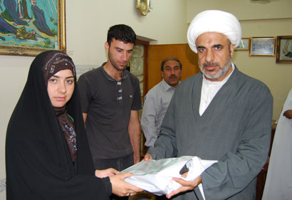 عراقية ايزيدية تشهر اسلامها بحرم الامام الحسين وتعقد قرانها بحرم ابي الفضل العباس