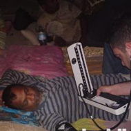 محاولة انتحار جماعي لعمال اجانب في العمارة لعدم منحم رواتبهم منذ سنتين