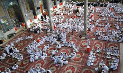 الدورات القرآنية في العتبة الحسينية تستقطب أعداد كبيرة من الأطفال(مصور)