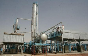 مصفى النجف الأشرف يحقق زيادة بإنتاجه  خلال النصف الاول من 2011 بنسبة 35%