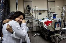 السلطات البحرينية تستبعد الموظفين الشيعية من مستشفى السلمانية