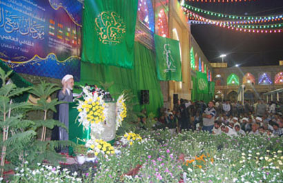 كربلاء :الصحن العباسي الشريف يشهد إقامة أماسي شعرية ضمن فعاليات مهرجان ربيع الشهادة الثقافي العالمي السابع(مصور)