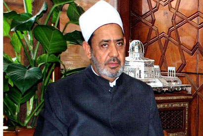 شيخ الأزهر: نصلّي خلف الشيعة و ان الشيعة جزء لا يتجزأ من الأمة الإسلامية