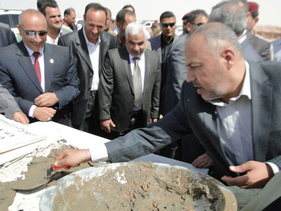 هيئة استثمار كربلاء تضع حجر اساس لأربعة مجمعات سكنية