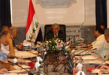 وزارة المالية تؤكد ان العمل بسلّم الرواتب الجديد بأثر رجعي متروك الى مجلس الرئاسة