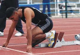 مهاجمة المنتخب الوطني لالعاب القوى بالسكاكين في اربيل ودخول جميع افراد المنتخب الى الانعاش