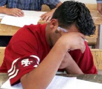 زيادة اجور فاحصي الدفاتر الامتحانية بقيمة [750] دينار للدفتر الواحد