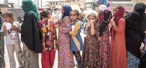 وزارة الهجرة: وزعنا اكثر من (٤٥) الف حصة من المساعدات الاغاثية بين النازحين في مخيمات دهوك