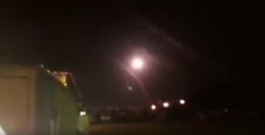 إيران تقصف بصواريخ بالستية مقرات مجموعات إرهابية في دير الزور شرق سوريا