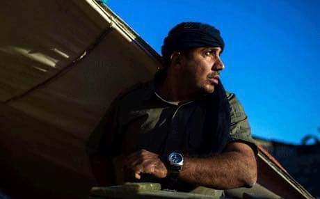 مقتل صحفي عراقي وجرح اربعة فرنسيين بينهم صحفية في المدينة القديمة بالموصل