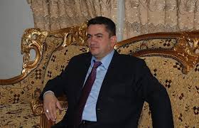 الزرفي يعلن لجوئه الى القضاء لمحاسبة من تسبب باقالته بعد تبرئته من التهم الموجة اليه