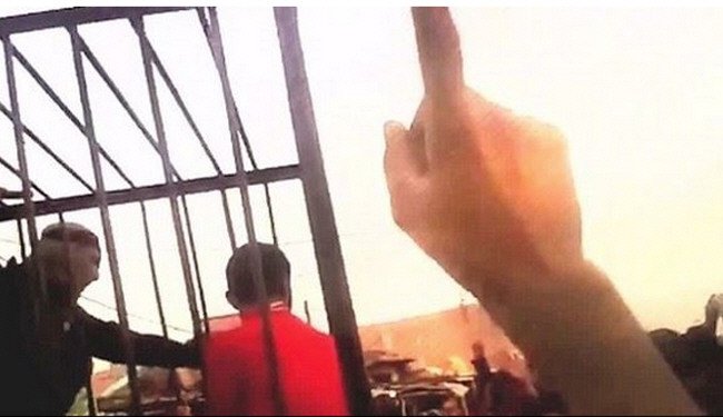 "داعش" يحرق 12 مدنيا بعد وضعهم في اقفاص حديدية جنوب غربي كركوك