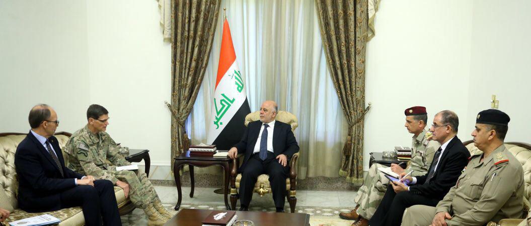 العبادي يؤكد الاستمرار بتعزيز قدرات القوات العراقية في مجال التسليح والتدريب