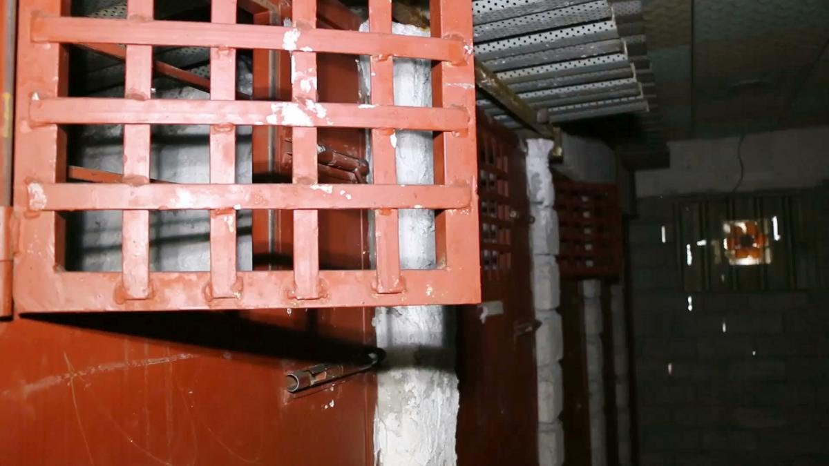 العثور على سجن كبير لـ"داعش" وسط الموصل