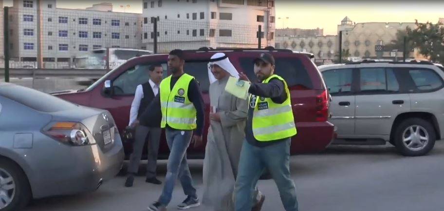 بالفيديو: ماذا قال رئيس شورى جمعية الوفاق قبيل اعتقاله + لحظة الاعتقال