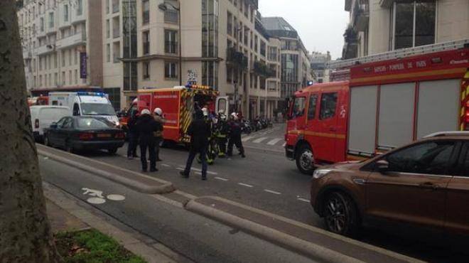 سائق يدهس شرطية عمداً بسيارة أمام مقر الرئيس الفرنسي