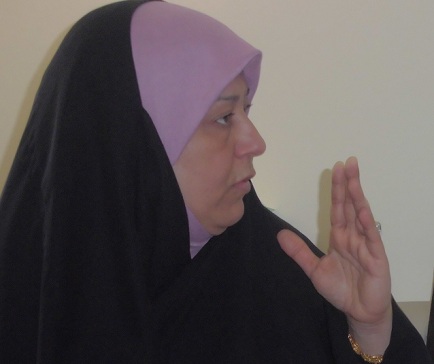 مسؤولة محلية تتوعد المعرقلين لتنفيذ قرارات المجلس برفع المتجاوزين على مقالع رمل كربلاء بكشف اسمائهم امام الراي العام