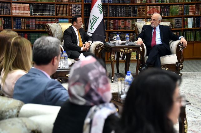 الجعفري لنواب كرد: الاستفتاء لا يصب في مصلحة وحدة العراق الذي خرج تواً من حرب عالمية (فيديو)