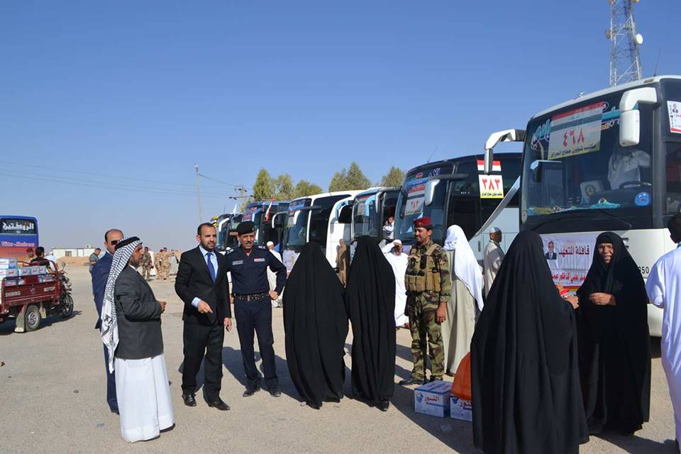 بالصور:توديع قوافل الحجاج وسط اجراءات امنية في كربلاء