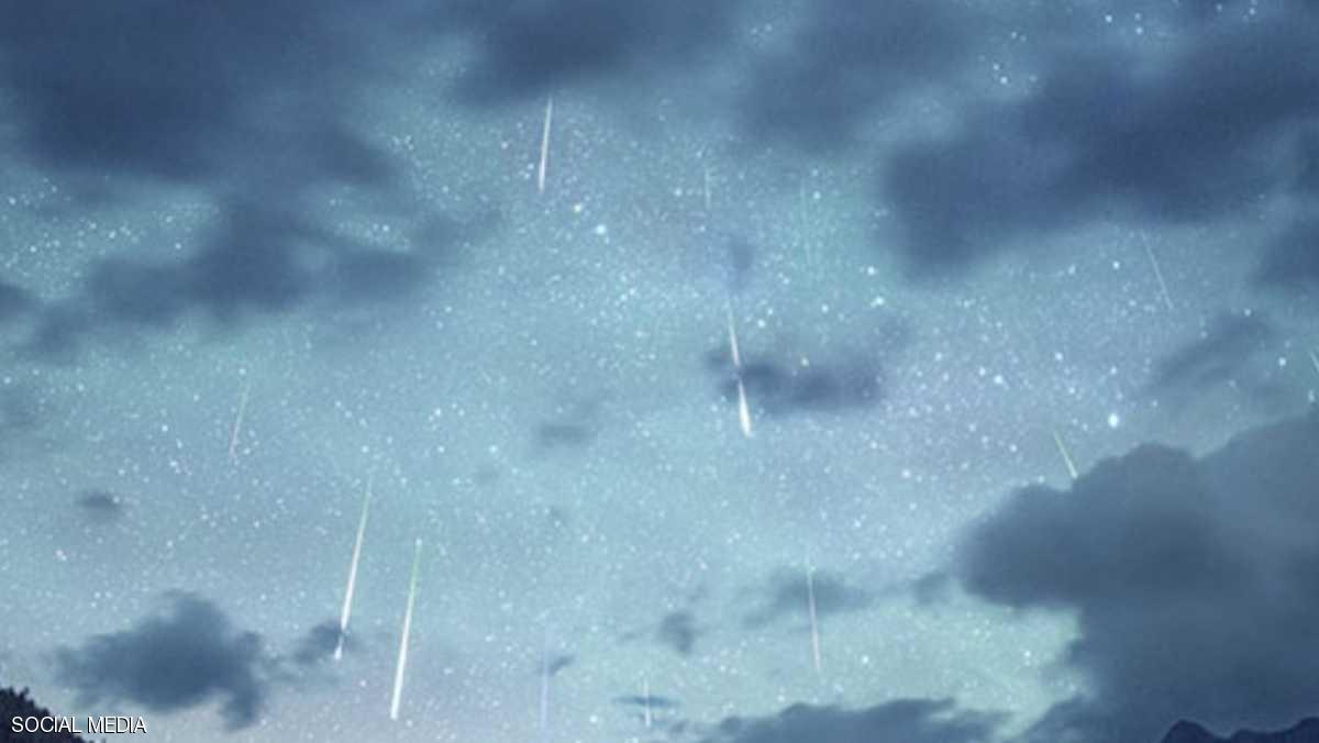 بعد ساعات.. فرصة تاريخية لترى "الشهب المتساقطة" على الأرض