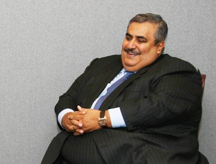 وزير الخارجية البحريني يصل إلى بغداد