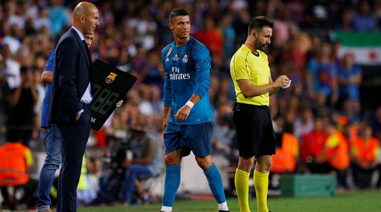 زيدان "لن يسكت" على طرد رونالدو