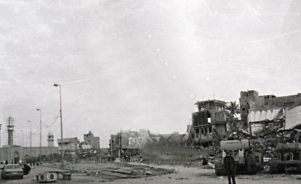 صور خاصة من انتفاضة اذار عام 1991 في كربلاء لمناسبة ذكراها (21 )