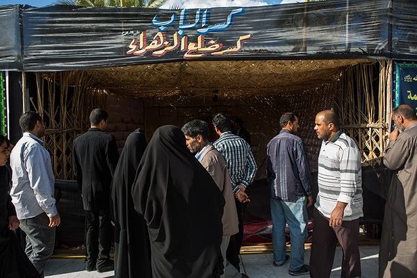 كربلاء :إنطلاق مهرجان الأيام الفاطمية العشرة في ساحة ما بين الحرمين الشريفين(مصور)