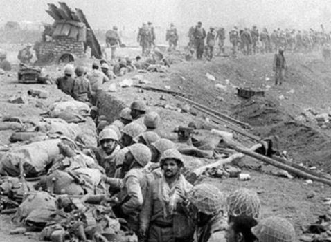 العراق وإيران يتبادلان رفات ضحايا حربهما