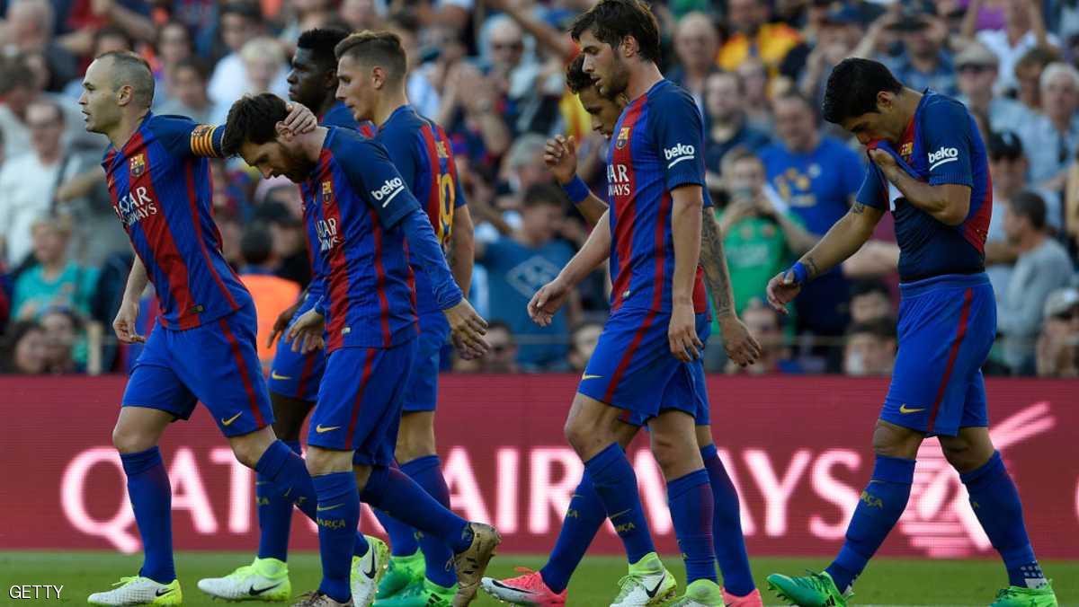 برشلونة مهدد بخسارة أحد أبرز نجومه