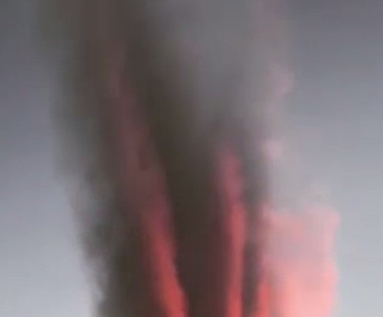 بالفيديو.. رعب قادم من السماء