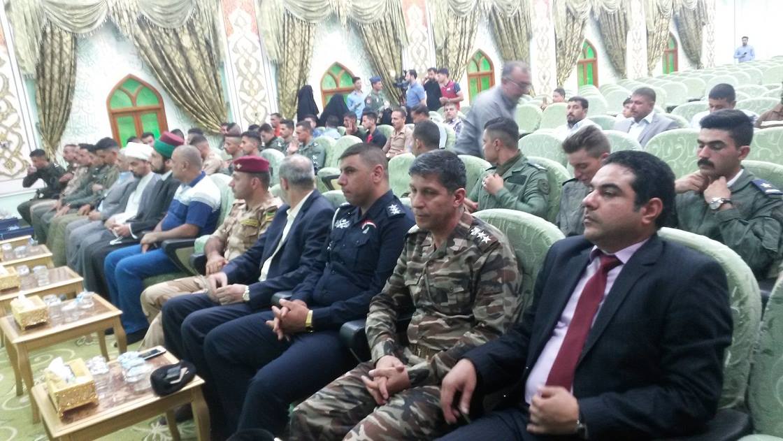 تخرج دورة (78) من طلبة كلية القوة الجوية في الصحن الحسيني الشريف (مصور)