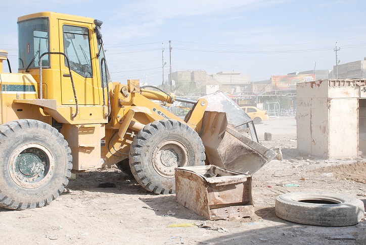 كربلاء / رفع 930 طن من الانقاض وحملة لردم المستنقعات