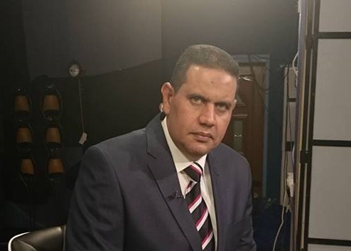 تعرف على الصحفي العراقي الذي نجح في الوصول الى أوربا بعد تلقيه تهديدات بالتصفية الجسدية ؟