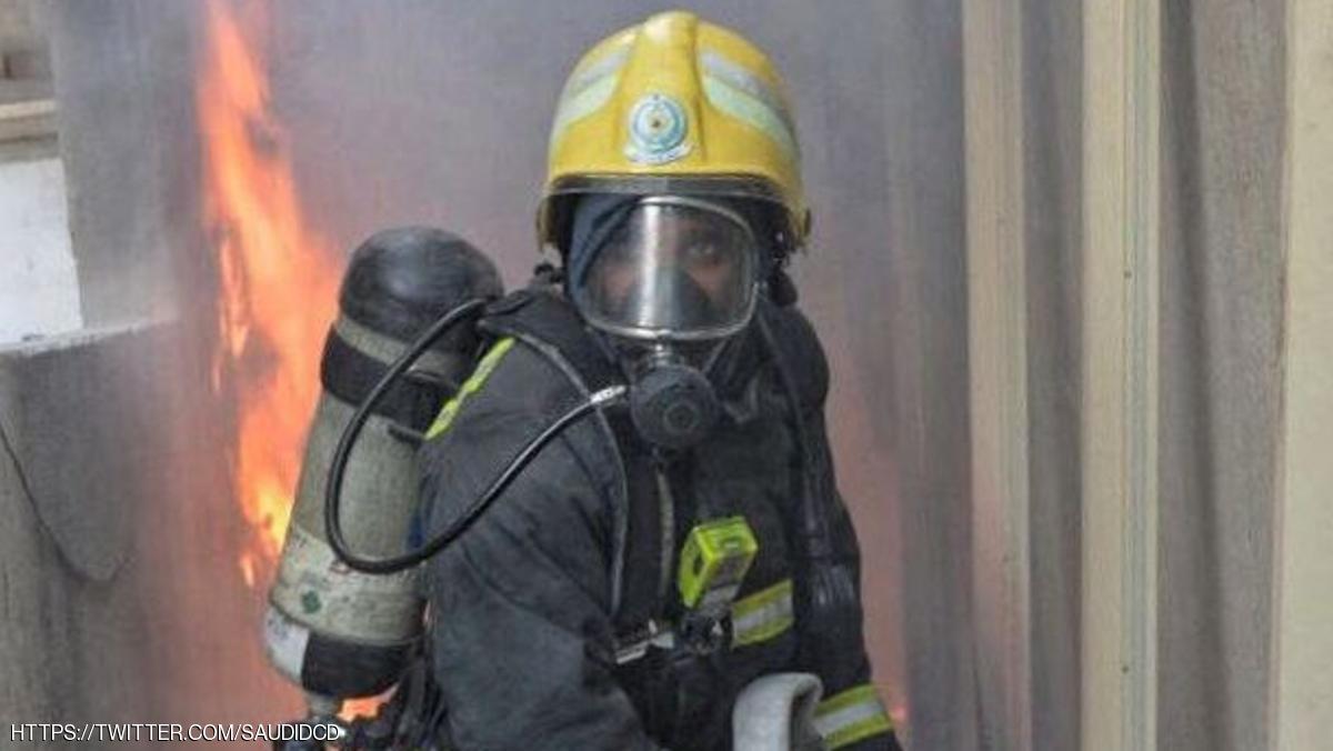 اصابة عشرات المصلين في حريق بمسجد في الجزائر